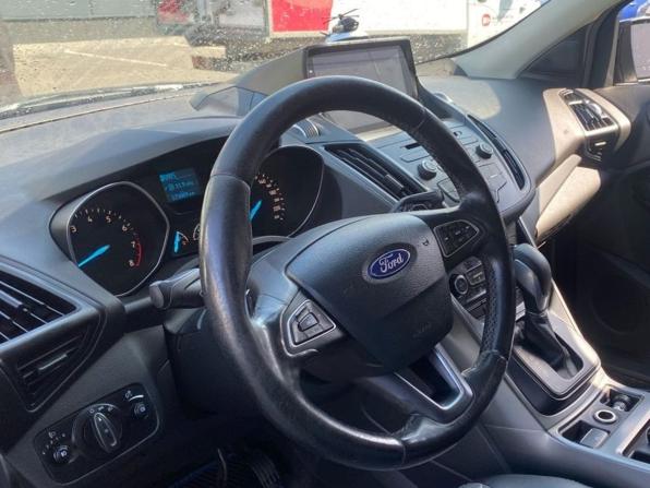 Ford Kuga II Рестайлинг с пробегом 2017 года, цена 1 590 000 рублей, 124000 км, внедорожник, Автокод Объявления