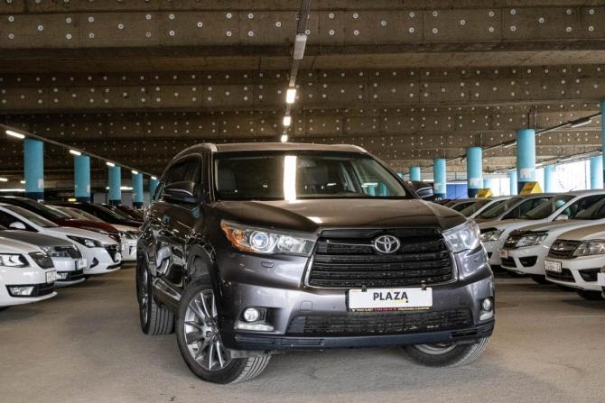 Toyota Highlander III (XU50) с пробегом 2014 года, цена 2 496 000 рублей, 256283 км, внедорожник, Автокод Объявления