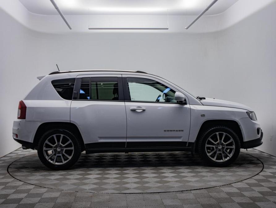 Jeep Compass I Рестайлинг 2 Москва  - изображение 4