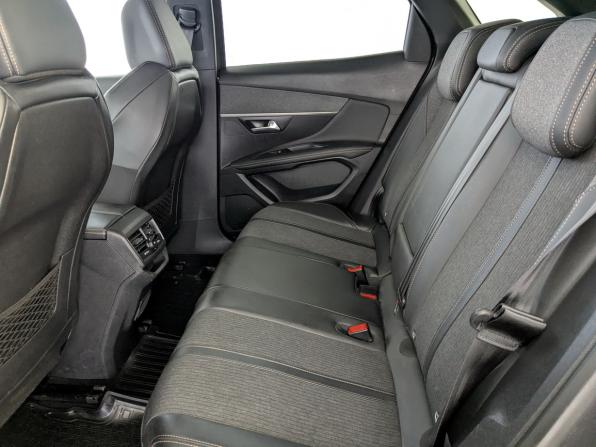 Peugeot 3008 II с пробегом 2019 года, цена 2 290 000 рублей, 76455 км, внедорожник, Автокод Объявления