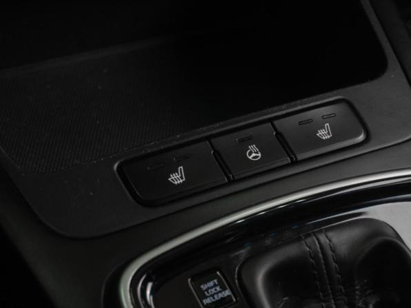 Kia Rio IV с пробегом 2017 года, цена 1 379 000 рублей, 175547 км, седан, Автокод Объявления