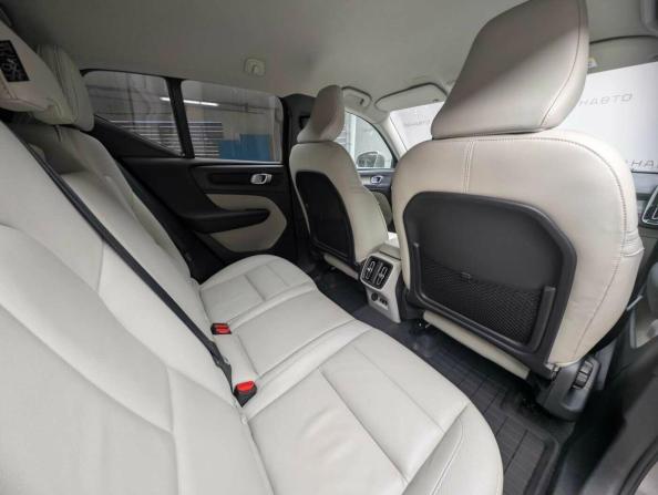Volvo XC40 I с пробегом 2019 года, цена 2 225 000 рублей, 215551 км, внедорожник, Автокод Объявления
