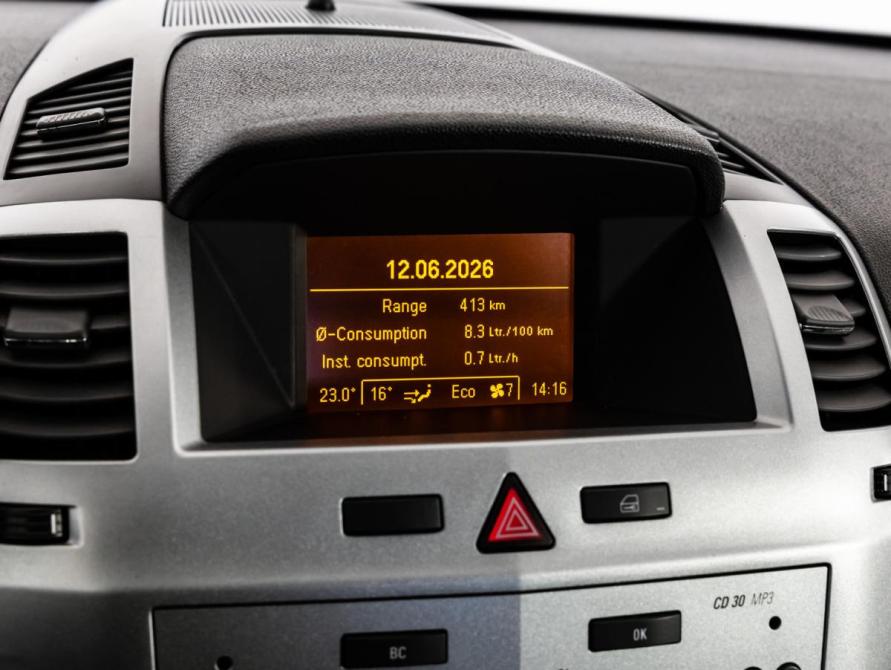 Opel Zafira B Рестайлинг Санкт-Петербург  - изображение 13