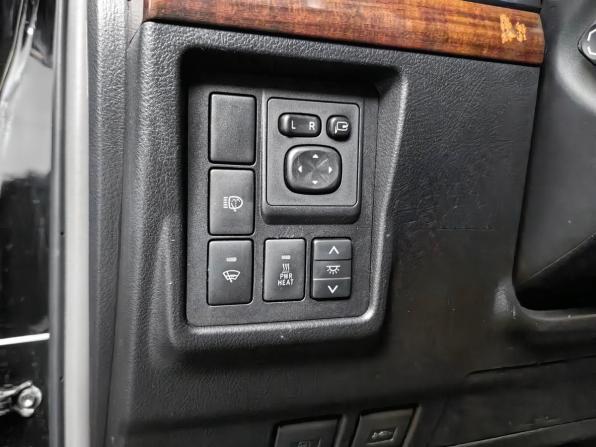 Toyota Land Cruiser Prado 150 Series с пробегом 2010 года, цена 2 199 000 рублей, 342432 км, внедорожник, Автокод Объявления