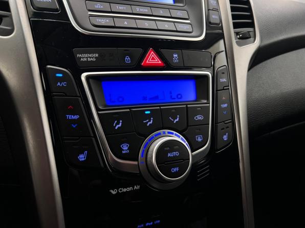 Hyundai i30 II с пробегом 2014 года, цена 979 000 рублей, 165447 км, хэтчбек, Автокод Объявления