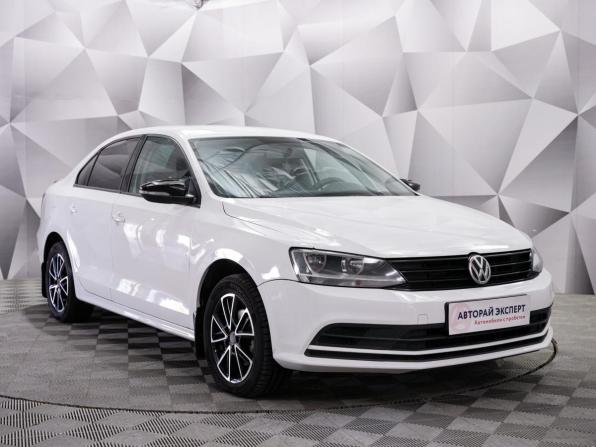 Volkswagen Jetta VI Рестайлинг с пробегом 2015 года, цена 977 000 рублей, 205000 км, седан, Автокод Объявления