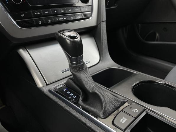 Hyundai Sonata VII (LF) с пробегом 2015 года, цена 1 460 000 рублей, 106853 км, седан, Автокод Объявления