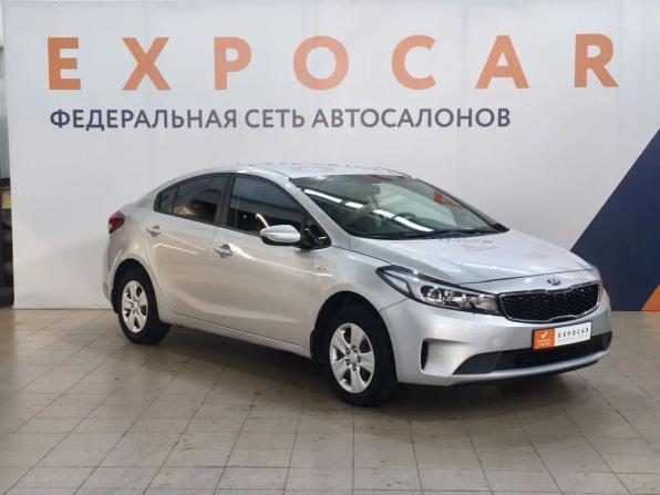 Kia Cerato III Рестайлинг (Classic) с пробегом 2019 года, цена 949 000 рублей, 100000 км, седан, Автокод Объявления