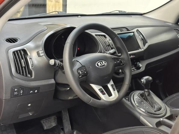 Kia Sportage III с пробегом 2013 года, цена 1 300 000 рублей, 210009 км, внедорожник, Автокод Объявления
