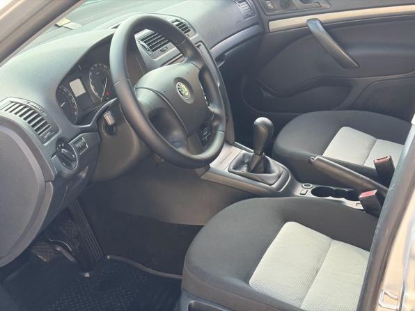 Skoda Octavia II (A5) с пробегом 2007 года, цена 580 000 рублей, 160245 км, лифтбек, Автокод Объявления