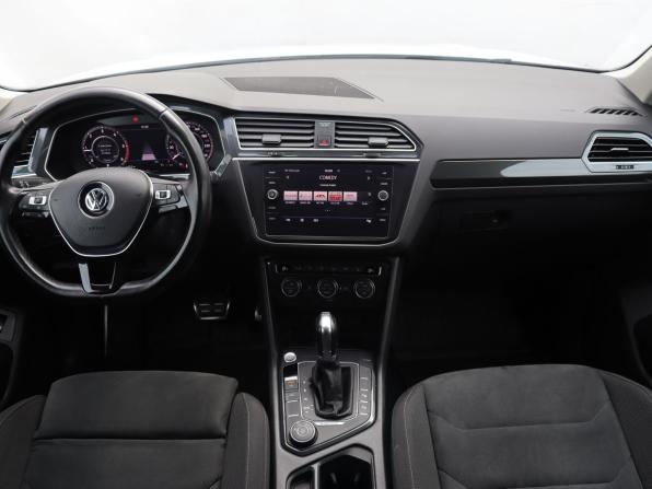Volkswagen Tiguan II с пробегом 2018 года, цена 2 470 000 рублей, 162643 км, внедорожник, Автокод Объявления
