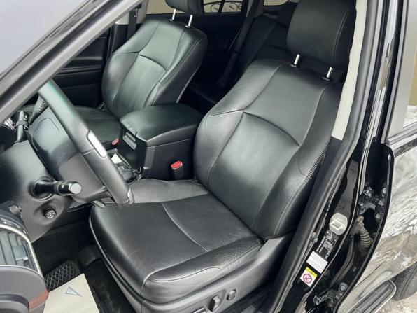 Toyota Land Cruiser Prado 150 Series Рестайлинг 1 с пробегом 2017 года, цена 4 300 000 рублей, 129000 км, внедорожник, Автокод Объявления