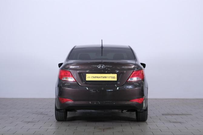 Hyundai Solaris I Рестайлинг с пробегом 2015 года, цена 989 000 рублей, 92000 км, седан, Автокод Объявления