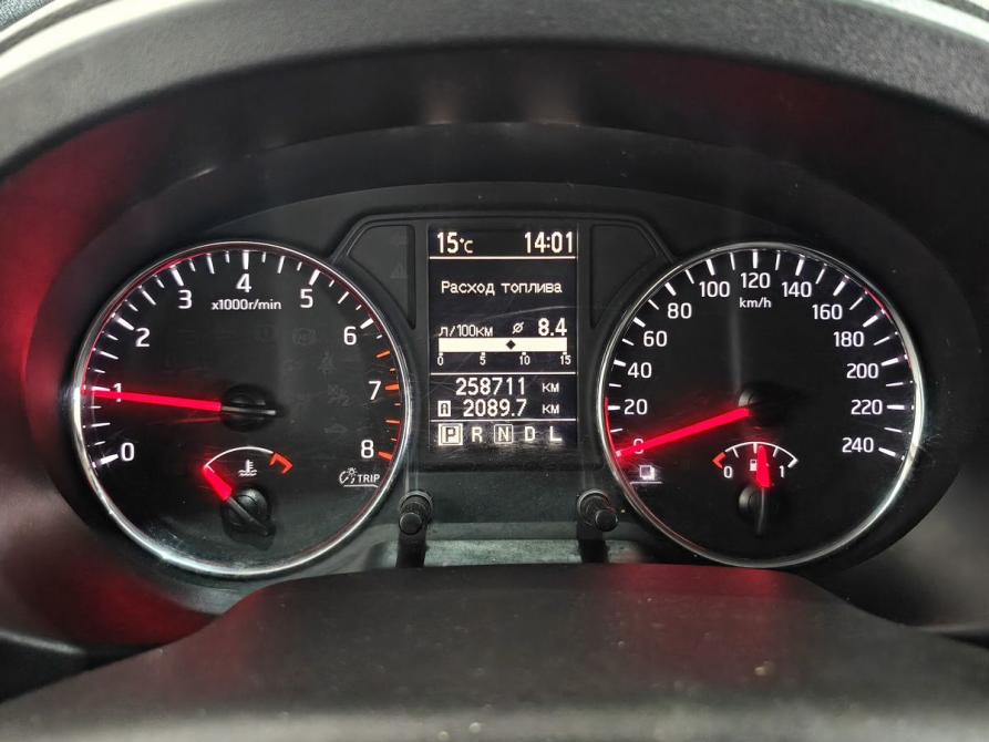 Nissan X-Trail II Рестайлинг Москва  - изображение 13