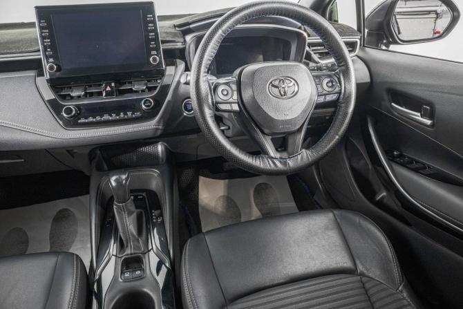 Toyota Corolla XII (E210) с пробегом 2019 года, цена 1 799 000 рублей, 100000 км, универсал, Автокод Объявления