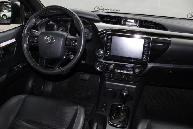 Toyota Hilux VIII Рестайлинг с пробегом 2021 года, цена 7 700 000 рублей, 78452 км, offers.body_type.unknown, Автокод Объявления