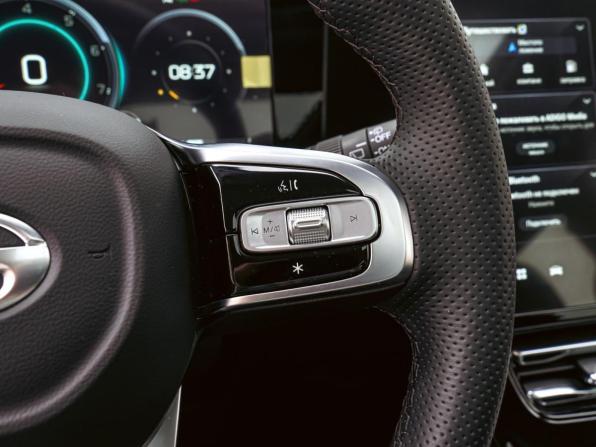 GAC M8 с пробегом 2024 года, цена 4 690 000 рублей, 891 км, минивэн, Автокод Объявления