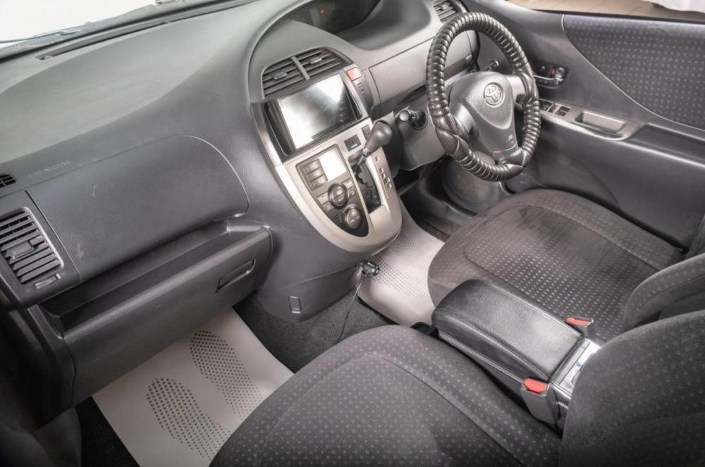 Toyota Ractis I Томск  - изображение 16