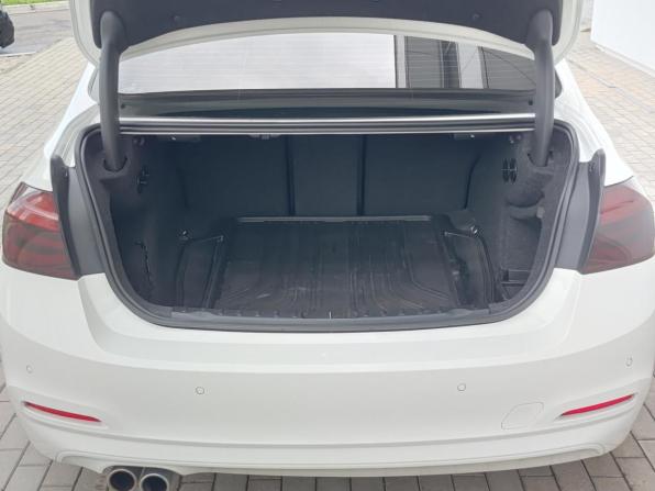 BMW 3 серии VI (F3x) Рестайлинг с пробегом 2017 года, цена 2 090 000 рублей, 155851 км, седан, Автокод Объявления