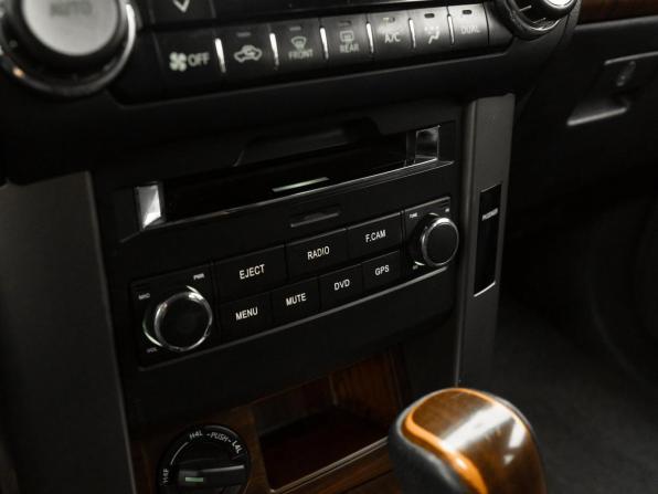 Toyota Land Cruiser Prado 150 Series с пробегом 2013 года, цена 2 990 000 рублей, 149789 км, внедорожник, Автокод Объявления
