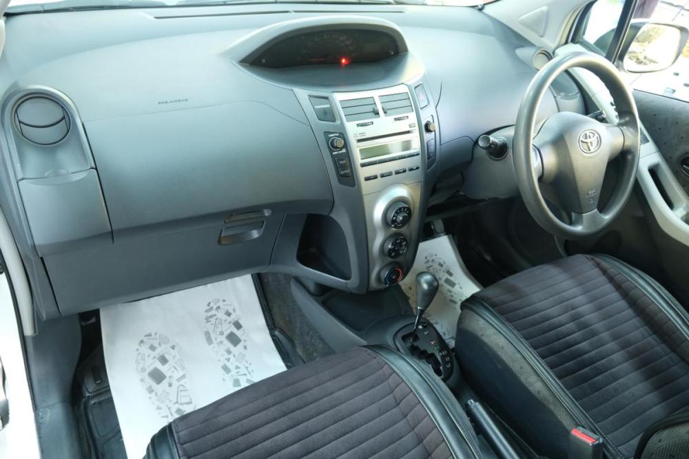 Toyota Vitz II (XP90) Омск  - изображение 19