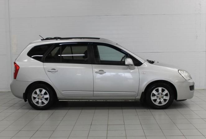 Kia Carens II (UN) с пробегом 2007 года, цена 570 000 рублей, 196910 км, компактвэн, Автокод Объявления