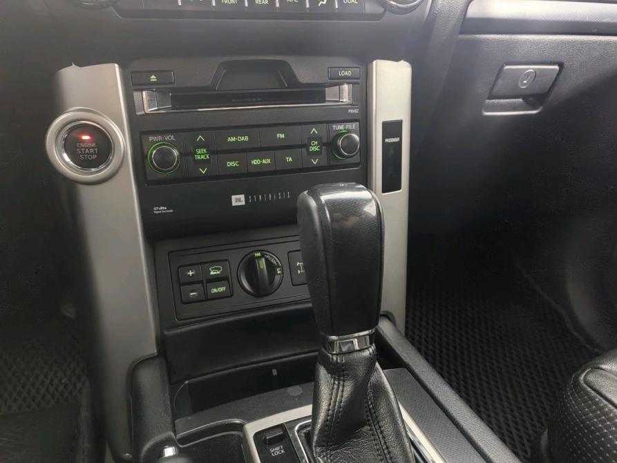 Toyota Land Cruiser Prado 150 Series Рестайлинг 1 Санкт-Петербург  - изображение 29