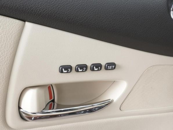 Lexus RX III Рестайлинг с пробегом 2013 года, цена 2 490 000 рублей, 95637 км, внедорожник, Автокод Объявления
