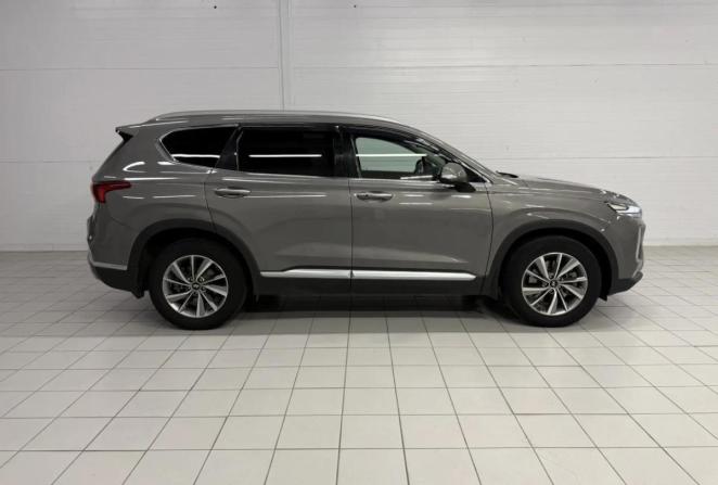 Hyundai Santa Fe IV с пробегом 2019 года, цена 2 890 000 рублей, 130057 км, внедорожник, Автокод Объявления