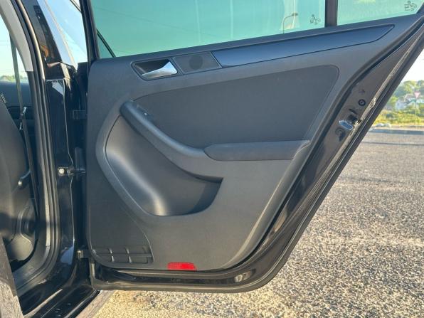 Volkswagen Jetta VI с пробегом 2012 года, цена 999 000 рублей, 174200 км, седан, Автокод Объявления
