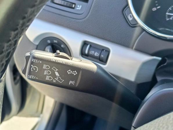 Skoda Yeti I с пробегом 2014 года, цена 1 024 995 рублей, 58088 км, внедорожник, Автокод Объявления