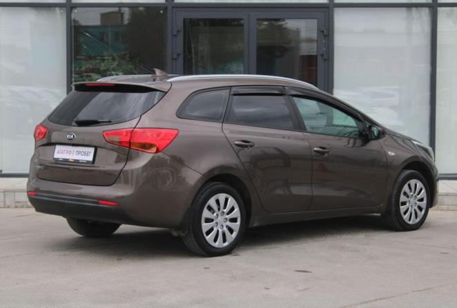 Kia Ceed II Рестайлинг с пробегом 2017 года, цена 1 290 000 рублей, 167520 км, универсал, Автокод Объявления