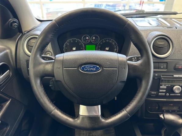 Ford Fusion I Рестайлинг с пробегом 2007 года, цена 565 000 рублей, 123000 км, хэтчбек, Автокод Объявления