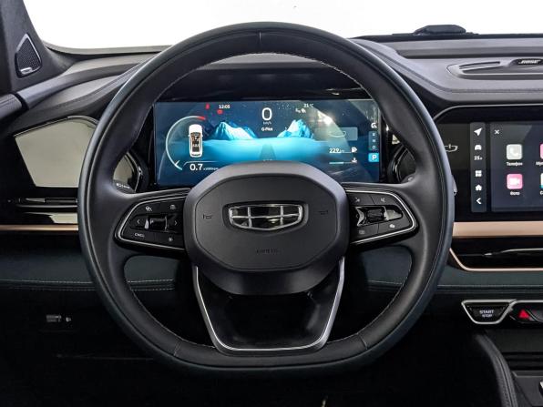 Geely Monjaro I с пробегом 2023 года, цена 3 002 500 рублей, 64646 км, внедорожник, Автокод Объявления