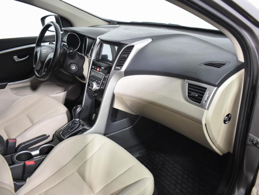 Hyundai i30 II Санкт-Петербург  - изображение 13
