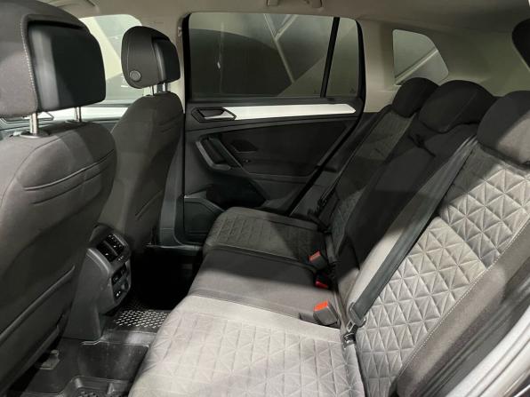 Volkswagen Tiguan II Рестайлинг с пробегом 2021 года, цена 2 775 000 рублей, 122566 км, внедорожник, Автокод Объявления