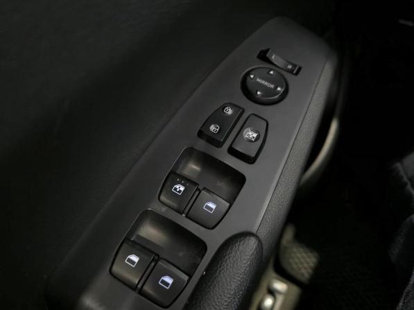 Hyundai Solaris II Рестайлинг с пробегом 2020 года, цена 1 699 000 рублей, 60000 км, седан, Автокод Объявления