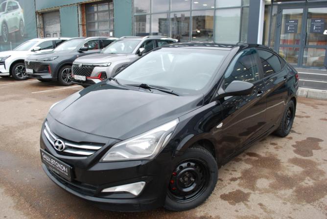 Hyundai Solaris I с пробегом 2014 года, цена 640 000 рублей, 156800 км, седан, Автокод Объявления