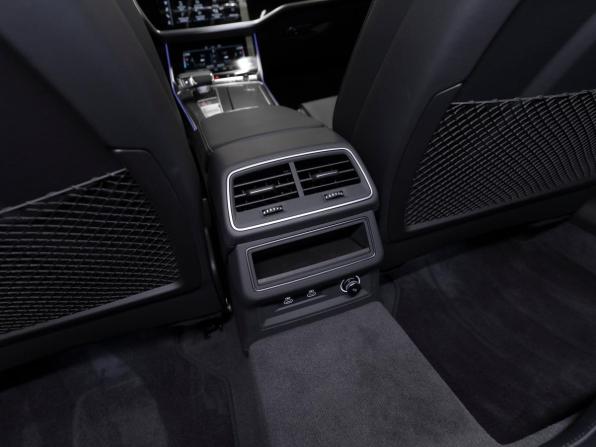 Audi A6 V (C8) Рестайлинг с пробегом 2025 года, цена 5 250 000 рублей, 222 км, седан, Автокод Объявления