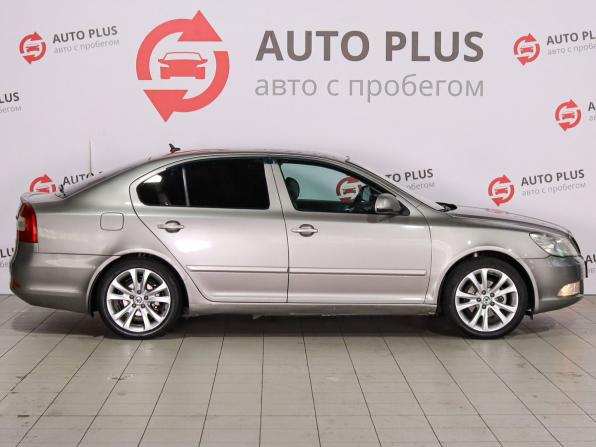 Skoda Octavia II (A5) Рестайлинг с пробегом 2011 года, цена 749 000 рублей, 254995 км, лифтбек, Автокод Объявления