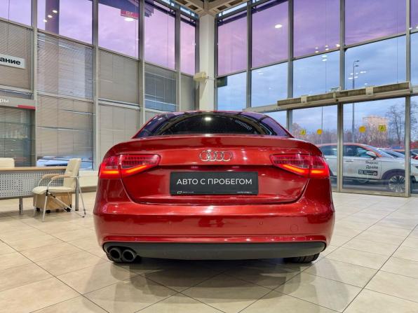 Audi A4 IV (B8) Рестайлинг с пробегом 2013 года, цена 1 225 000 рублей, 193988 км, седан, Автокод Объявления