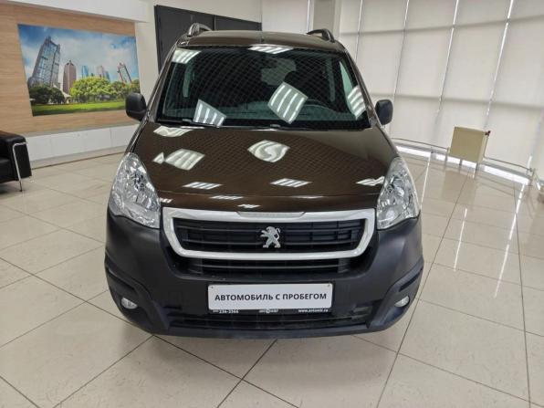 Peugeot Partner II Рестайлинг 2 с пробегом 2021 года, цена 2 070 000 рублей, 29631 км, компактвэн, Автокод Объявления