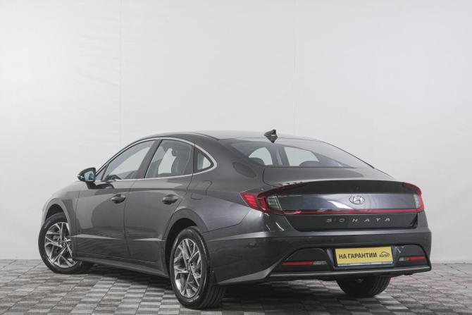 Hyundai Sonata VIII (DN8) с пробегом 2021 года, цена 2 099 000 рублей, 132000 км, седан, Автокод Объявления