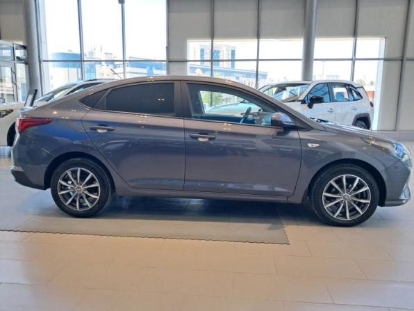 Hyundai Solaris II Рестайлинг с пробегом 2021 года, цена 1 743 000 рублей, 26000 км, седан, Автокод Объявления