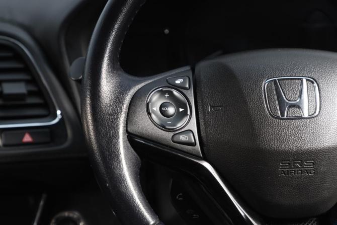 Honda Vezel I Рестайлинг с пробегом 2019 года, цена 2 249 000 рублей, 37002 км, внедорожник, Автокод Объявления