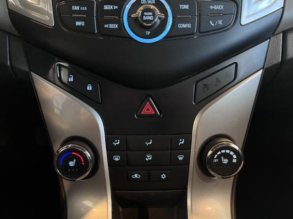 Chevrolet Cruze I Рестайлинг с пробегом 2014 года, цена 531 000 рублей, 249039 км, седан, Автокод Объявления