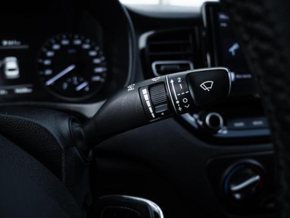Hyundai Solaris II Рестайлинг с пробегом 2020 года, цена 1 559 000 рублей, 94205 км, седан, Автокод Объявления