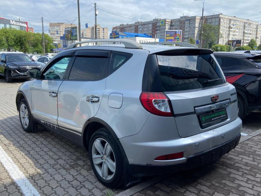 Geely Emgrand X7 I Череповец  - изображение 8