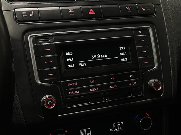 Volkswagen Polo V Рестайлинг с пробегом 2018 года, цена 730 000 рублей, 131329 км, седан, Автокод Объявления