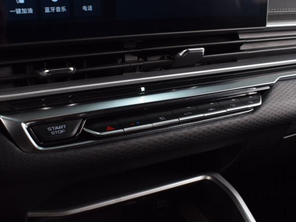 Geely Emgrand II с пробегом 2023 года, цена 1 884 995 рублей, 2559 км, седан, Автокод Объявления